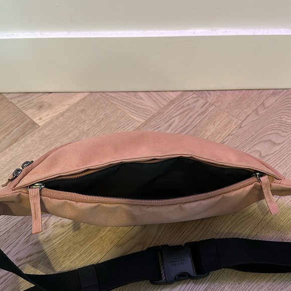 Nike bum / belt bag - Picture 4 of 5